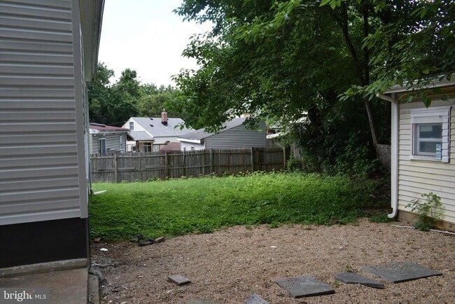 Photo - 12323 Dewey Rd