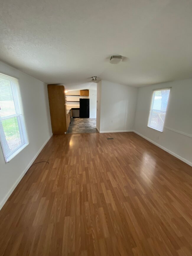 Photo - 417 Ranch Rd