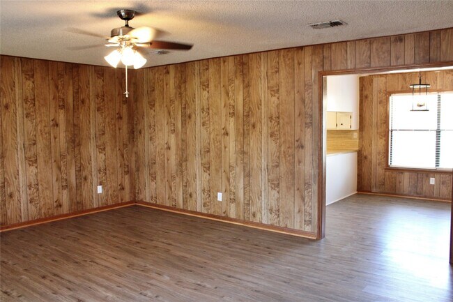 Photo - 1126 Jackson St