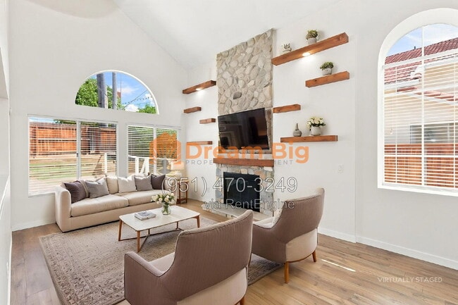 Photo - 7963 Townsend Dr