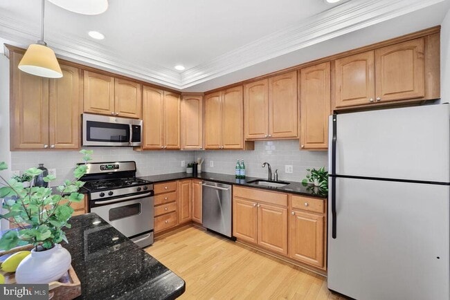 Photo - 1300 Taylor St NW Unit 203