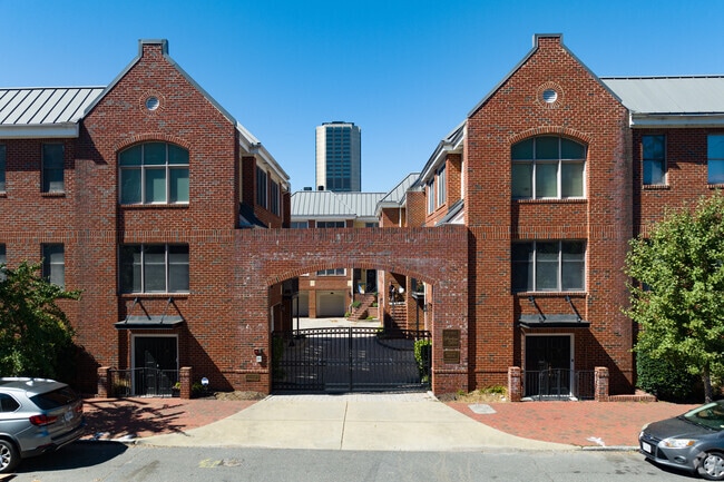 Photo - Sterling Row