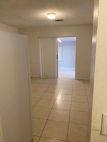 Photo - 2073 E Bond Dr