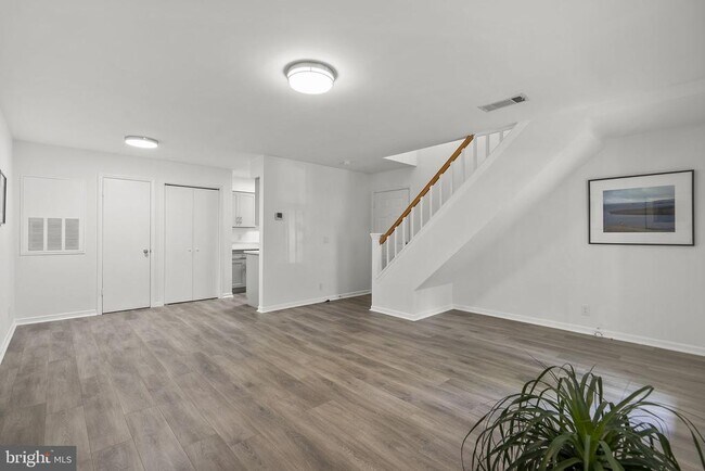 10805 Hampton Mill Terrace Unidad 220