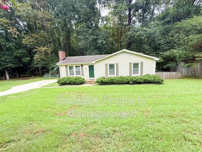 Building Photo - 1606 Cranston Rd Rental