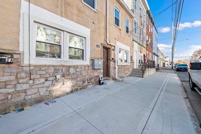 Building Photo - 1112 Butler St Rental