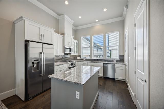 Photo - 2268 Alterbrook Ln