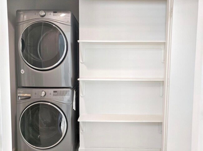 Photo - 3730 Main Poplar Dr