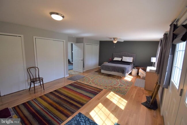 Photo - 8811 Badger Dr