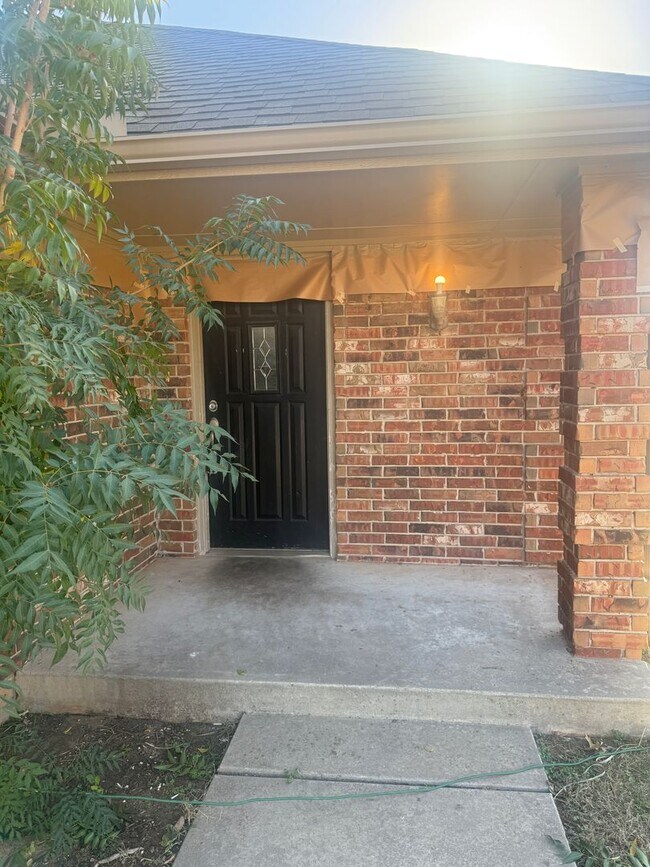 Photo - 3705 Matthew Dr