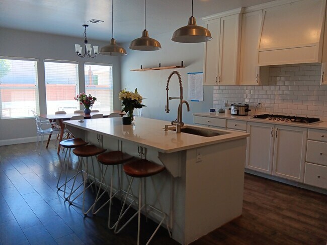 Photo - Beautiful single family home in Little Valley - PET FRIENDLY