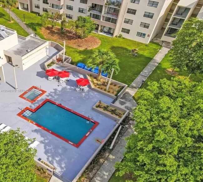 Photo - 8004 SW 149th Ave Unit C205
