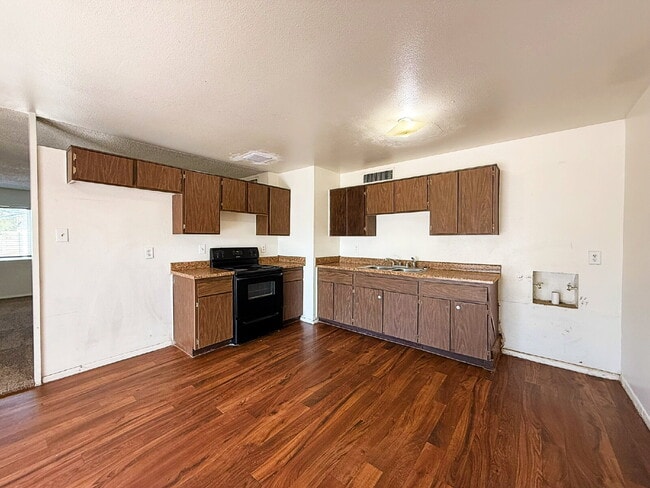 Photo - Cozy Single-Story Home in North Glendale