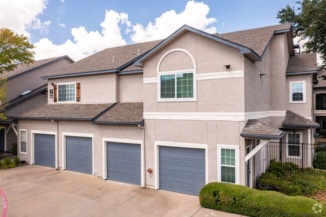 Photo - Preston At Tulane