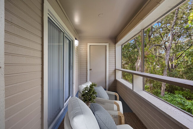 2 BR, 2BA-876 SF- Park at Walden Lake