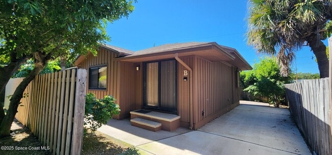 Building Photo - 1580 S Atlantic Ave