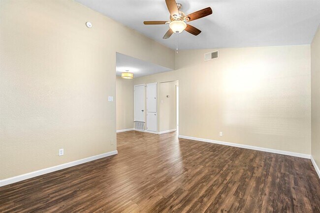 Photo - 401 Blackson Ave