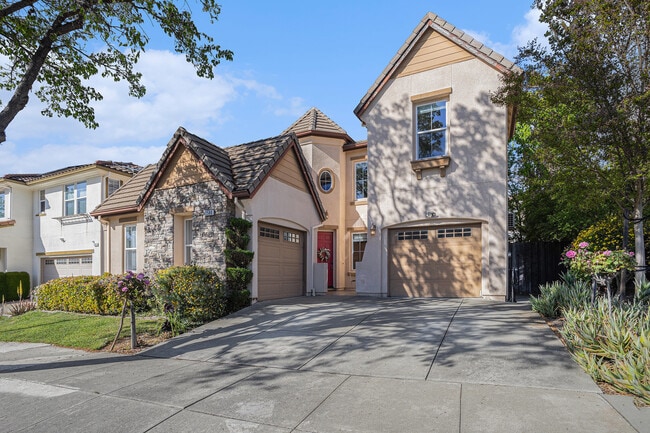 Photo - 2580 Harlow Ln