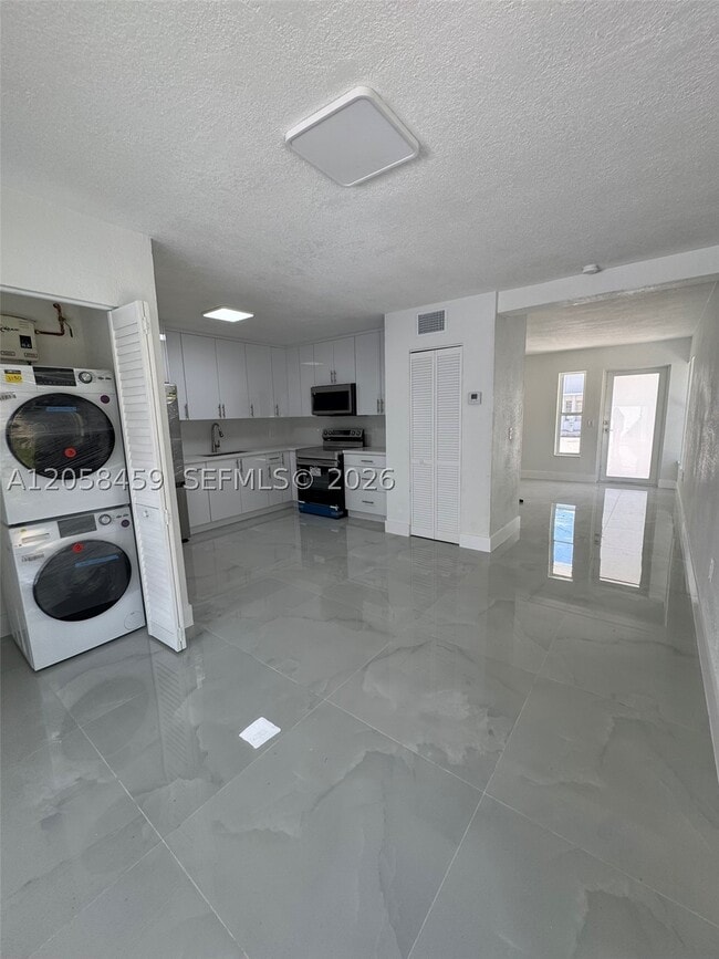 3315 NW 13th Terrace