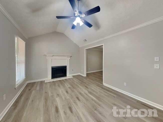 Photo - 60 Beaverdam Ct