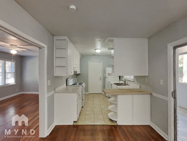 Photo - 1768 Santa Cruz Dr