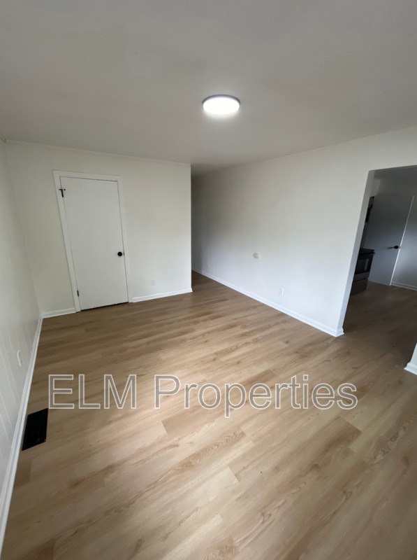 Photo - 1177 Lockbourne Rd
