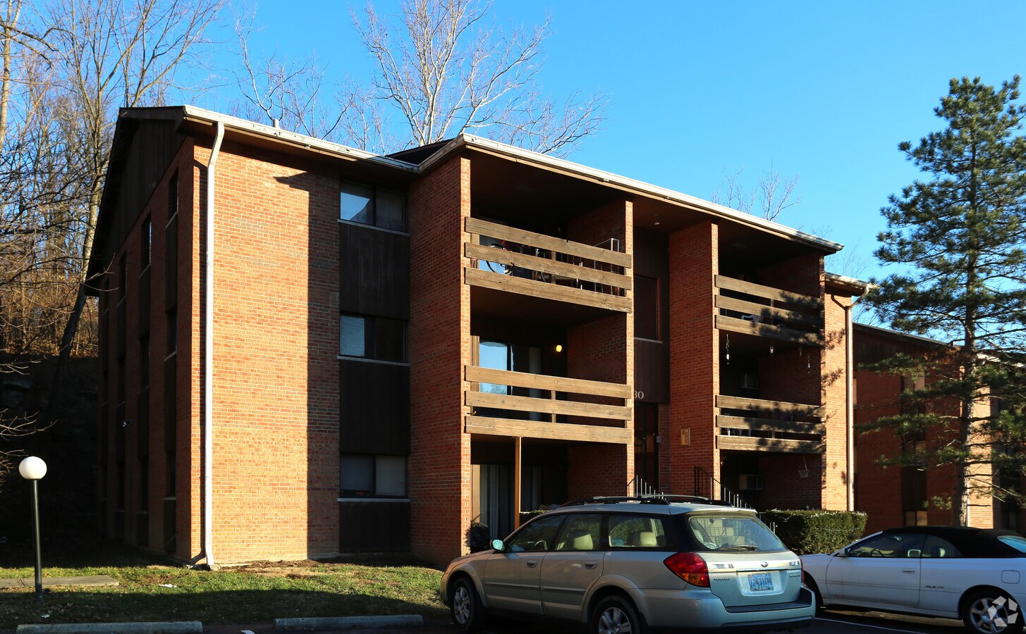 Emery Apartments - Emery Apartments