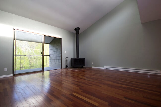 Photo - 6479 137th Avenue Northeast Unidad 380