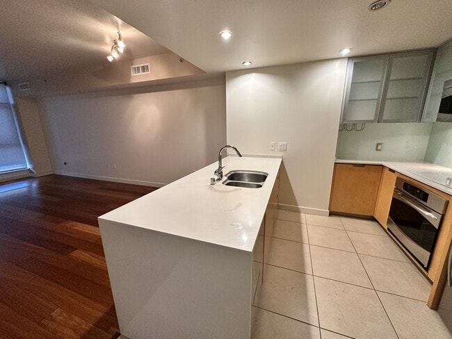 Kitchen - 1441 9th Ave Unit 4th floor