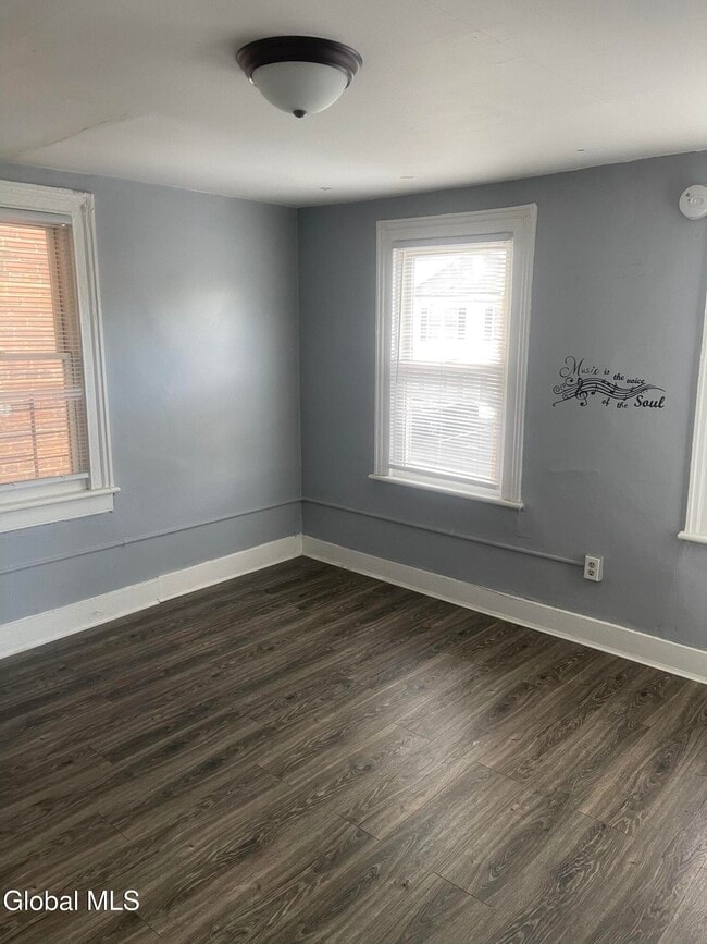 Photo - 2 Broadway Unit 2