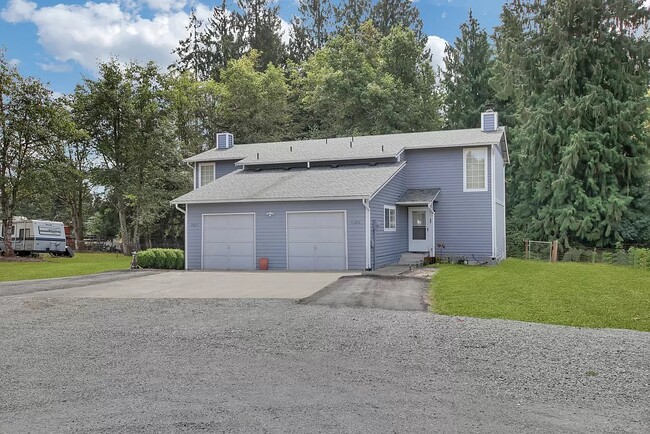 Front view of Duplex - 24615 104th Ave Ct E Townhome