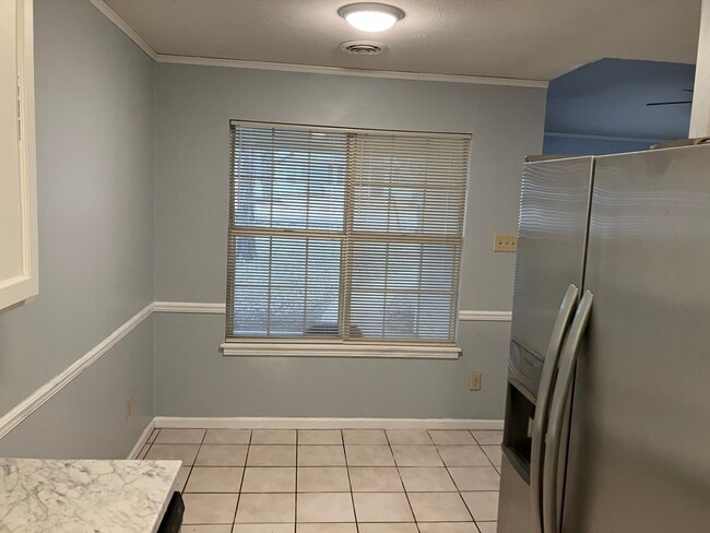 Photo - 726 Robindale Dr Unit 726 A Robindale Dr