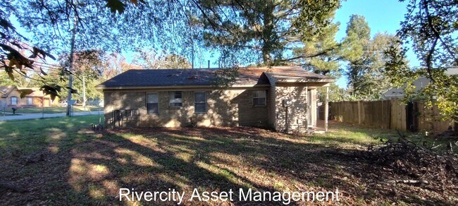 Photo - 107 Loraine Rd