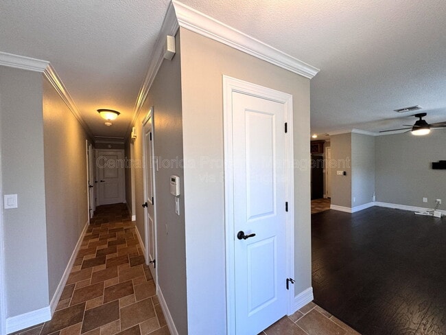 3465 Balsam Dr