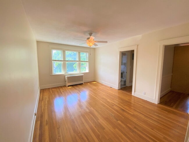 Photo - 520 High St Unit 3