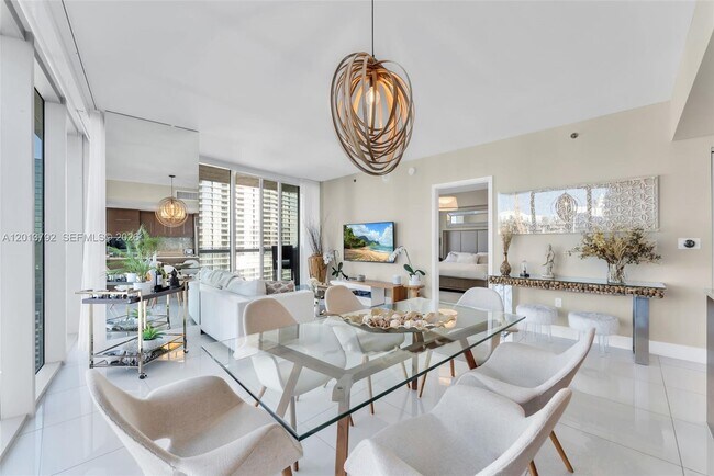 Photo - 475 Brickell Ave Unit 3515