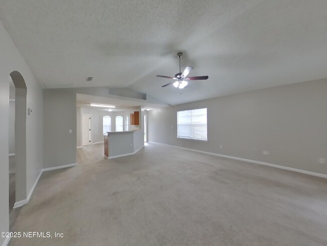 Photo - 1940 Hunters Trace Cir