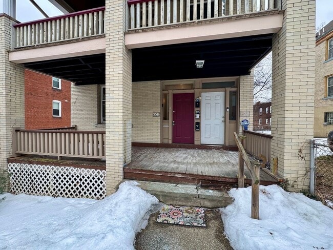 Photo - 5514 Broad St Unit 1