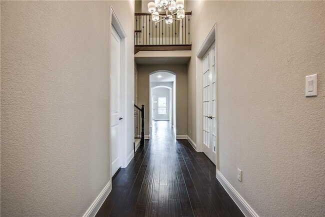 Photo - 2612 Walnut Creek Ln