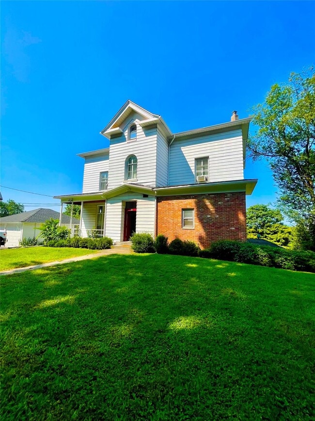 Building Photo - 11 Woodland Ave Rental