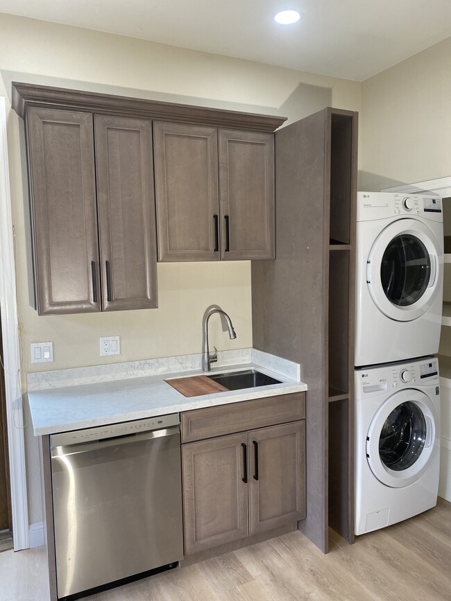 Photo - 2512 Laguna Vista Dr Unit 2512 Laguna Vista Dr