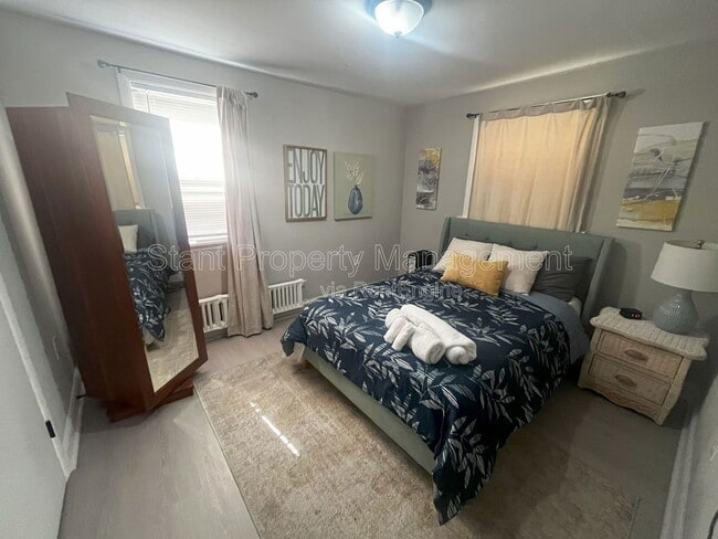 Photo - 61 S State St