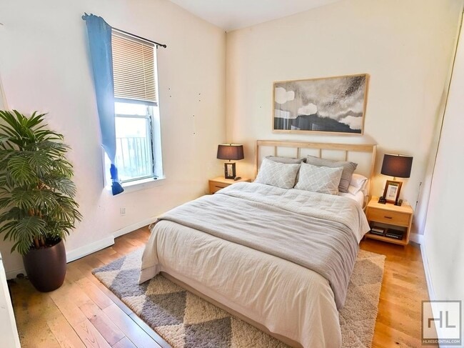 Photo - RALPH AVENUE Unit 4C