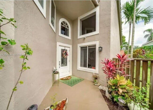 Photo - 10157 NW 4th St