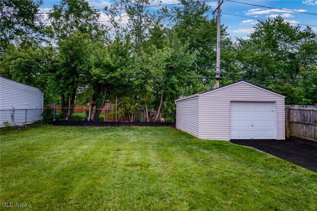 Photo - 1539 Longwood Rd Casa