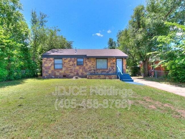Building Photo - 422 Wilson Dr Rental