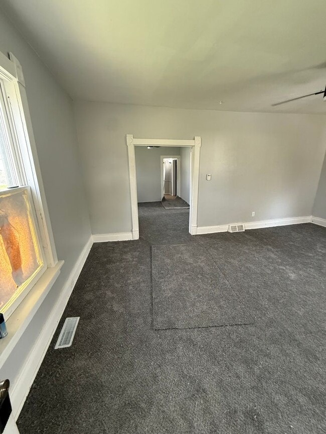 Photo - 3 Bed 1 Bath