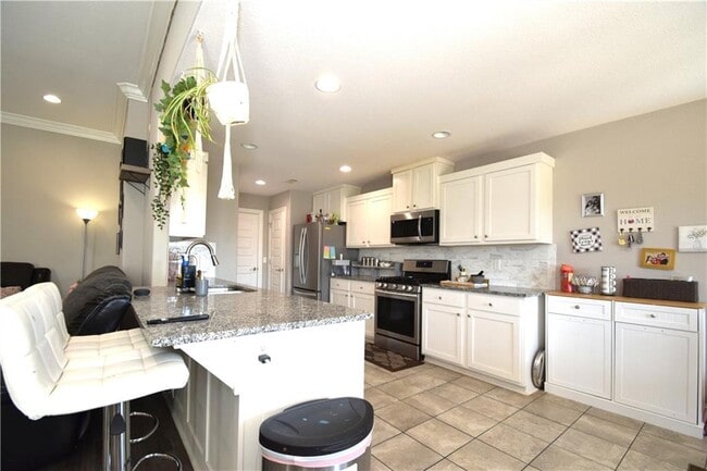 Photo - 3609 SW Mistletoe Ave