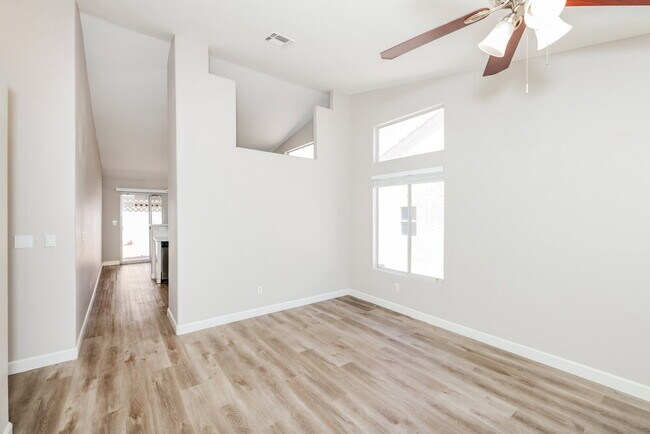 Photo - 3639 Covewick Dr