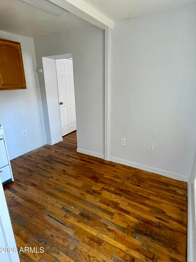 1216 W Roosevelt St Unit 2